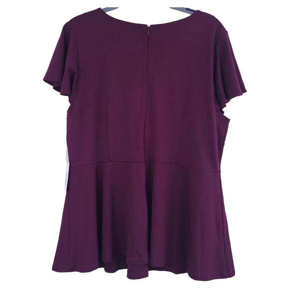 Eloquii Pleated Neckline Flutter Sleeve Peplum Top in Ruby Dusk Plum Size 18 NWT - Picture 3 of 8